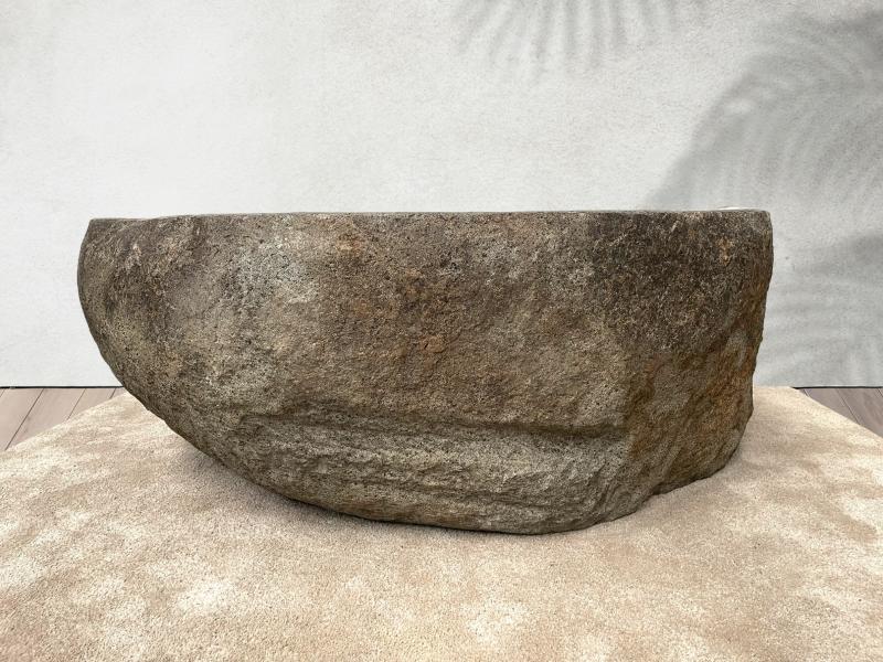 BUY NATURAL STONE BATHTUB RIVERSTONE