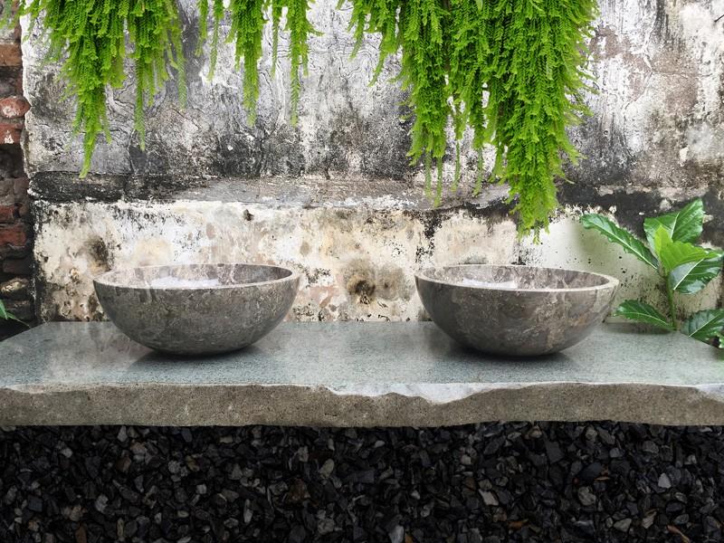 PAIR OF MARBLE WASHBASINS EVANS