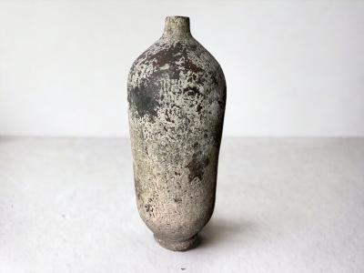 EXCLUSIVE ANTIQUE CERAMIC VASE