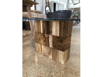 CUBE LEGS COFFEE TABLE