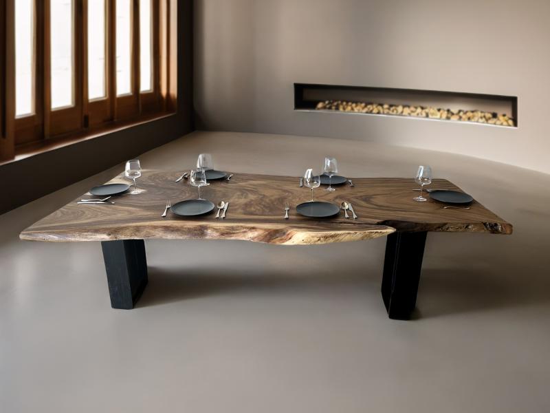 ELEGANTE TAVOLO DA PRANZO IN LEGNO LOUISE