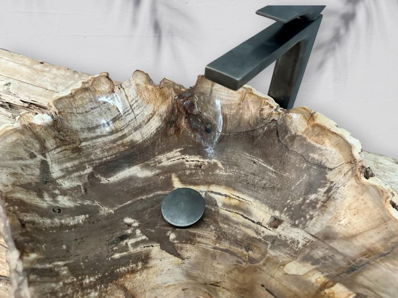 EXCLUSIVE PETRIFIED WOOD SINK CHAGULAK - ARRELART