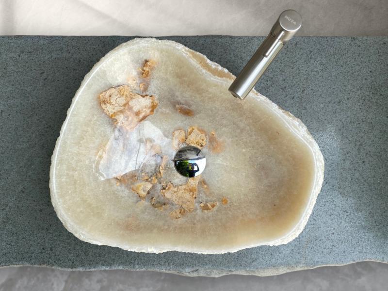 STONE WASHBASIN OLIVIER