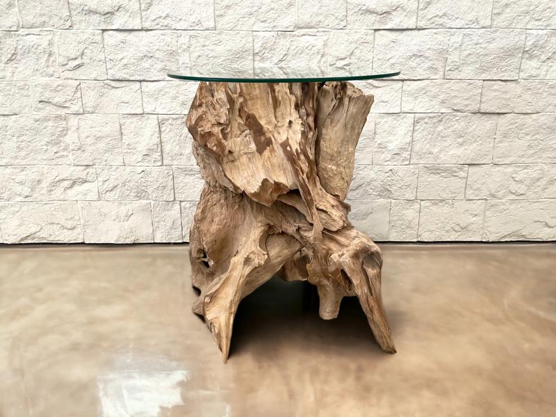 EXCLUSIVE TEAK SIDE TABLE