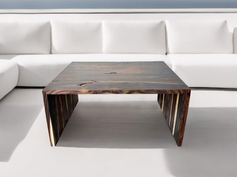 TABLE BASSE EN BOIS MASSIF PALMA