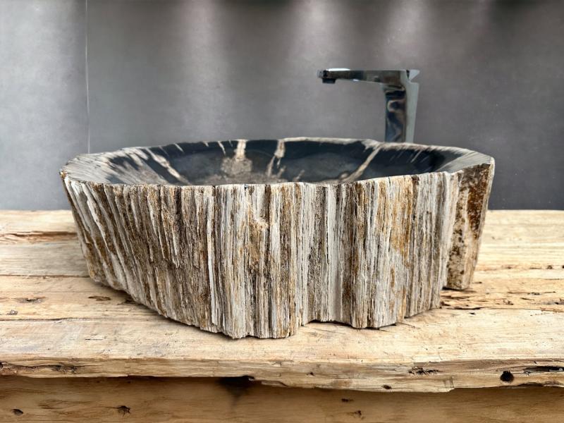 EXCLUSIVE PETRIFIED WOOD SINK AMANZI