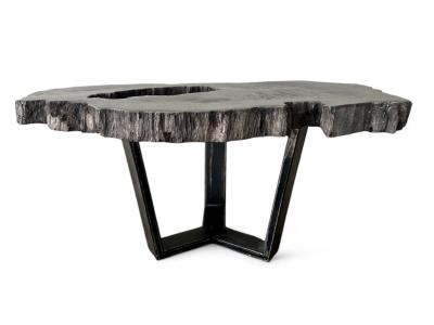 TABLE EN PIERRE NOIRE TOUAREG