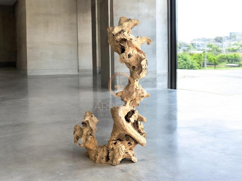 SCULPTURE EN BOIS DE TECK JUDY