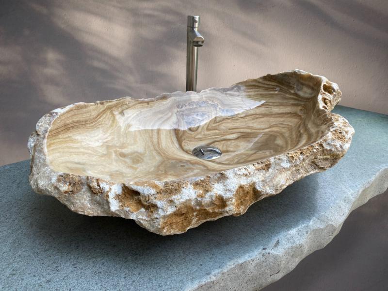 LARGE NATURAL STONE SINK