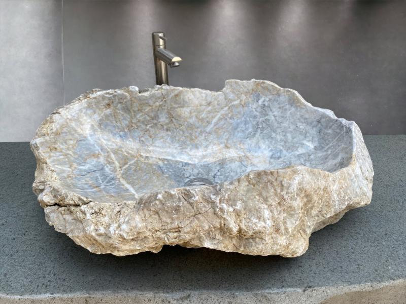 Marble Basin that Reflects Nature