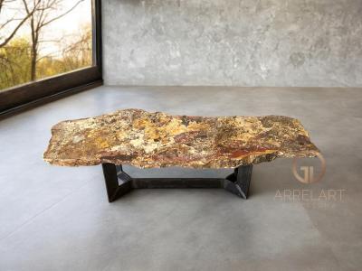 NATURAL DESIGN COFFEE TABLE