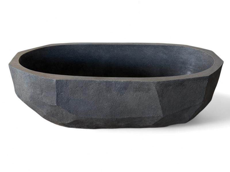 HANDCRAFTED BATHTUB BLACK DIAMOND