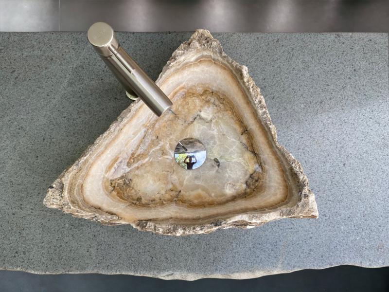 BUY NATURAL STONE WASHBASIN CANOVA