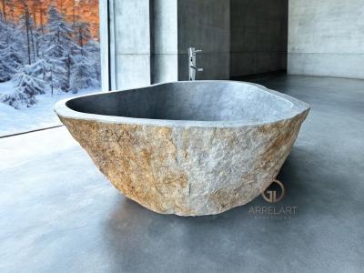 NATURAL STONE BATHTUB LOANA