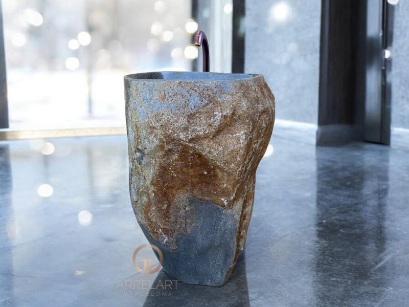 HANDMADE FREESTANDING BASIN WITH RIVER STONE