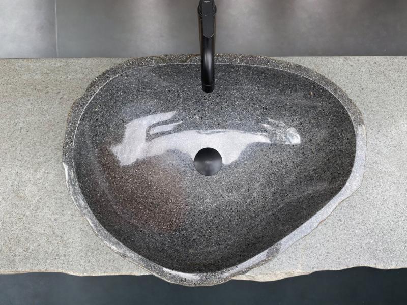 BUY NATURAL STONE WASHBASIN PIETRO