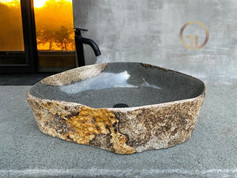 STONE WASHBASIN WITH COLOUR CONTRASTS LAKE