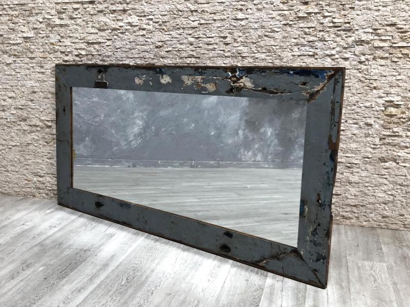 RECYCLED WOOD MIRROR AKUA