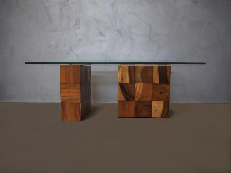 CUBE LEGS COFFEE TABLE